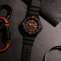 ZEGAREK MĘSKI CASIO MRW-200H-4B (zd147g) + BOXZEGAREK MĘSKI CASIO MRW-200H-4B (zd147g) + BOX