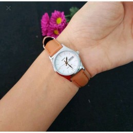 ZEGAREK DAMSKI CASIO LTP-V006L-7B2 (zd576d) + BOXZEGAREK DAMSKI CASIO LTP-V006L-4B (zd576c) + BOX