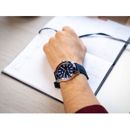 ZEGAREK MĘSKI TOMMY HILFIGER Logan 1792009 (zf106c)ZEGAREK MĘSKI TOMMY HILFIGER Logan 1792009 (zf106c)